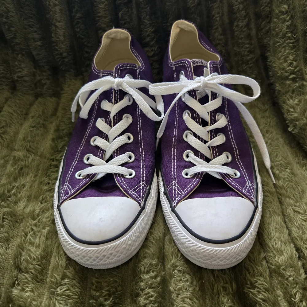 Converse Classic Purple Sneakers - Picture 2 of 6